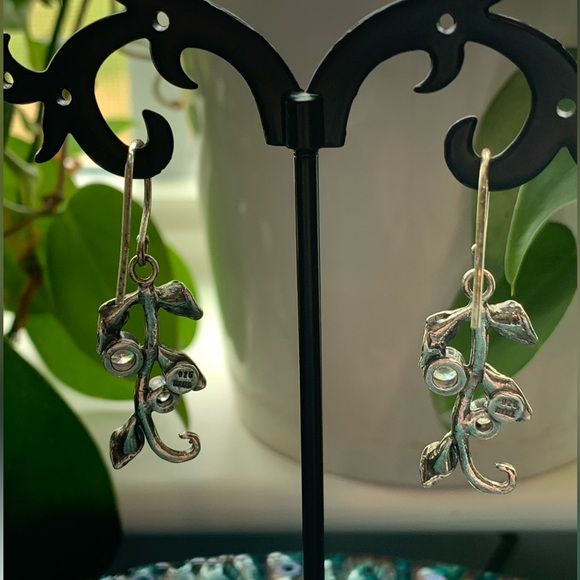 Shablool-Style Sterling CZ Israel Made Leaf Vine Dangle Earrings - Picture 6 of 12